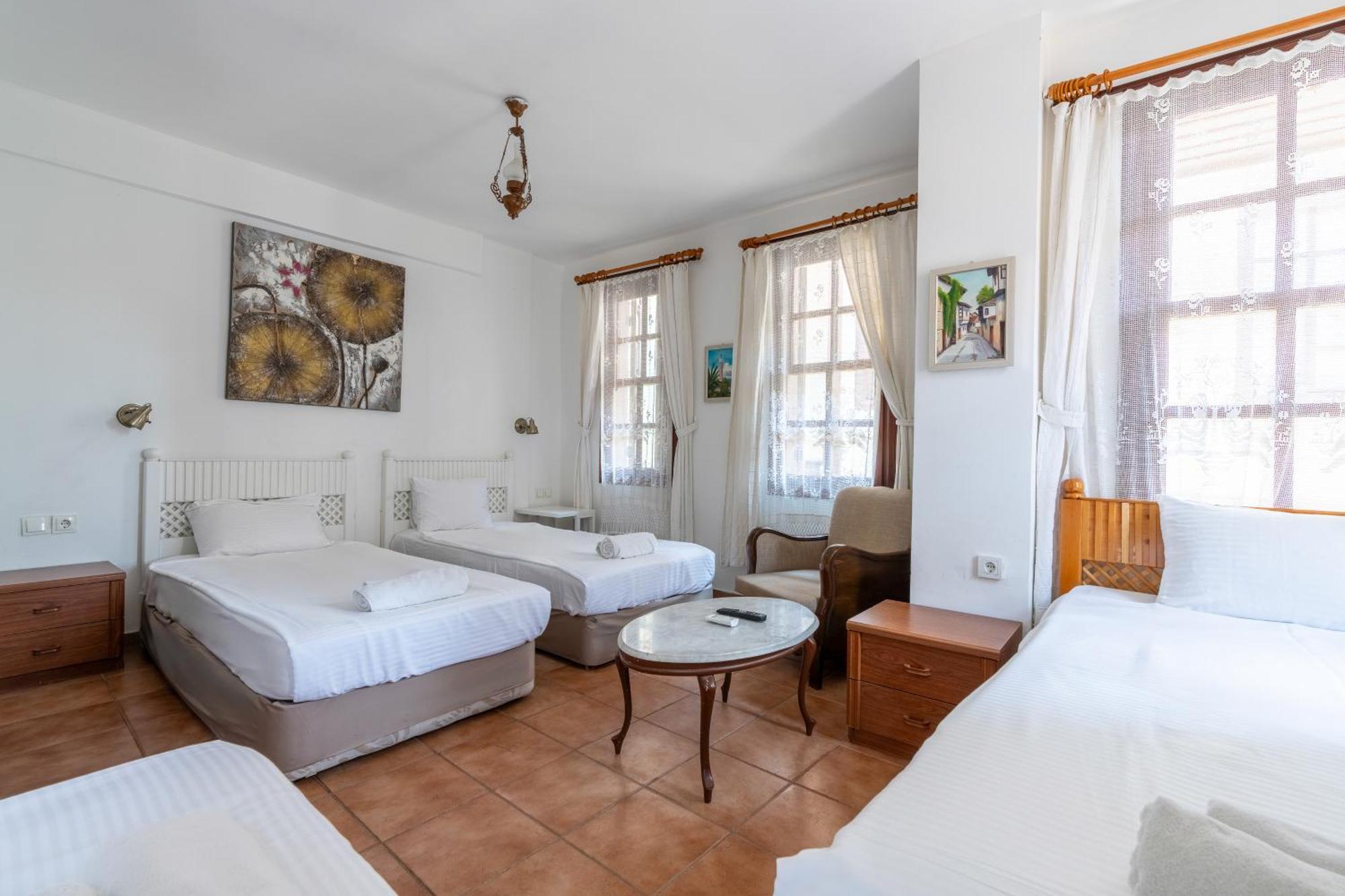 Atelya Art Hotel Анталья Экстерьер фото